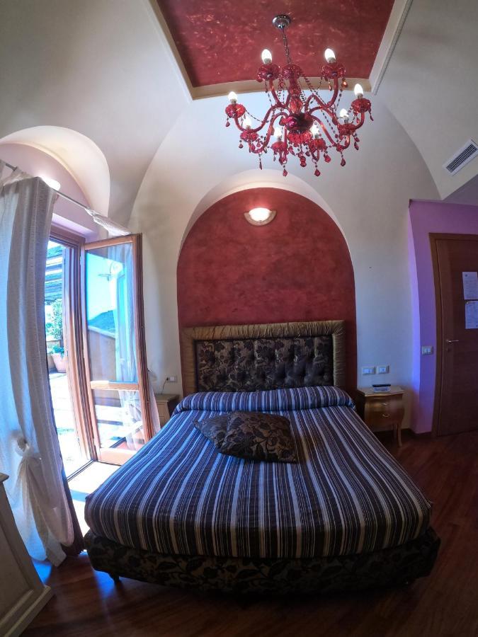 Locanda Pinocchio Hotell Rocca Massima Eksteriør bilde